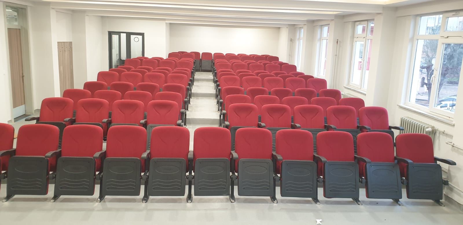 Konferans Salonu
